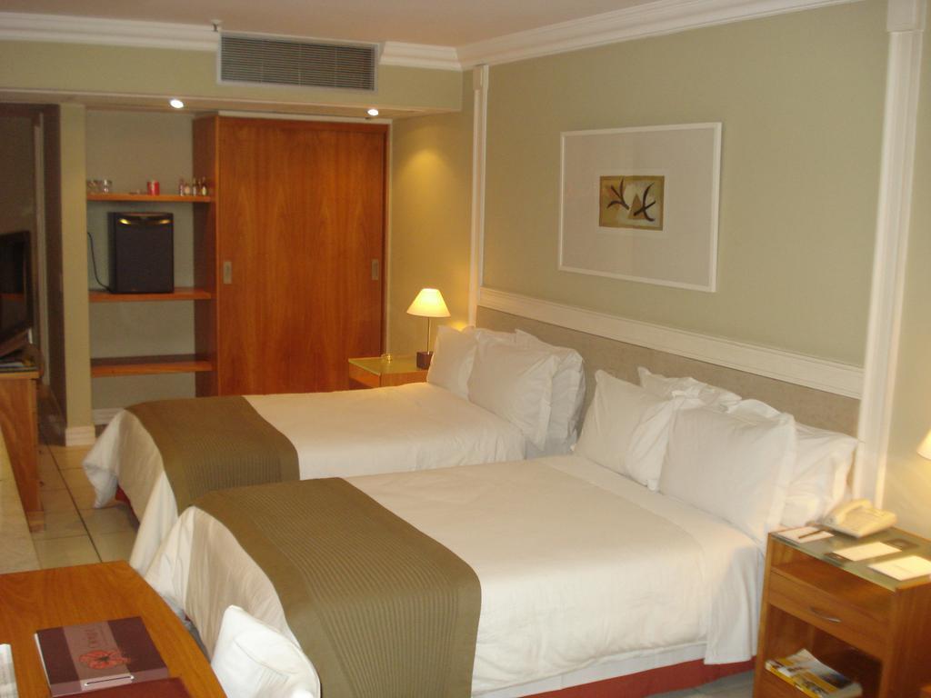 Golden Tulip Ipanema Plaza Hotel Rio de Janeiro Exterior photo